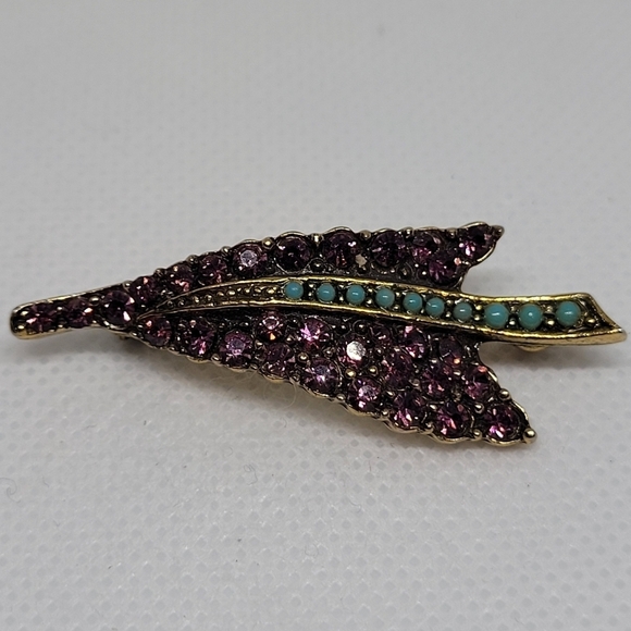 Vintage Jewelry - STUNNING Vintage Purple Rhinestone Turquoise Stone Gold Tone Leaf Brooch